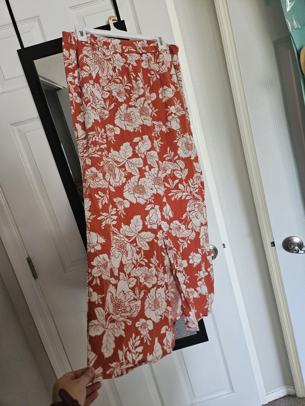Old Navy  Linen Orange ( red color listed on tag ) Floral Midi Skirt Size Large - Picture 15 of 16